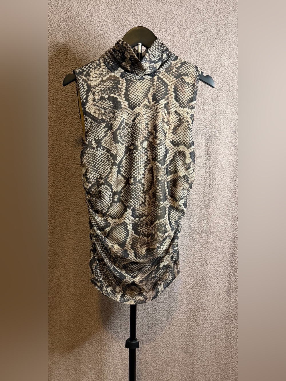 Cable & Gauge Snakeskin Print Ruched Mock Neck Top Size L Y2K